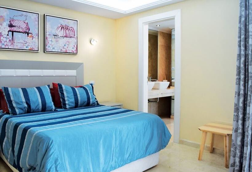 スタンダードルーム, La Volpe Rossa