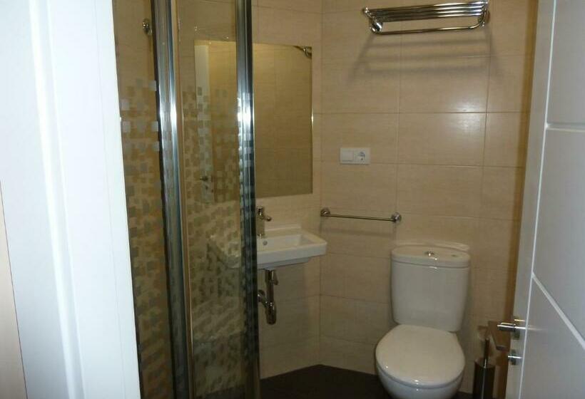 اتاق استاندارد یک نفره, Hostal Mayor