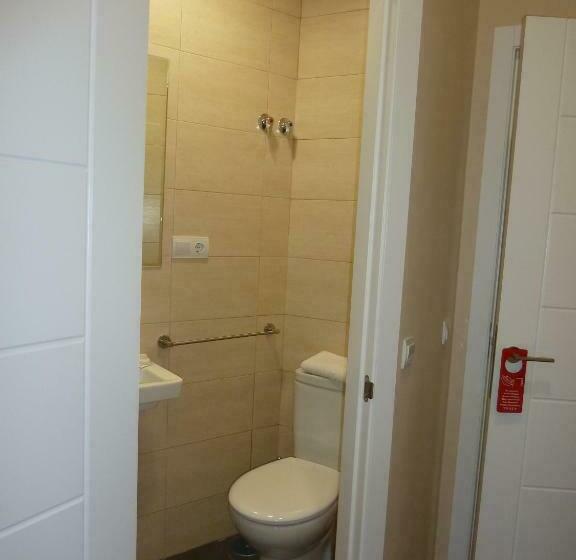 اتاق استاندارد یک نفره, Hostal Mayor