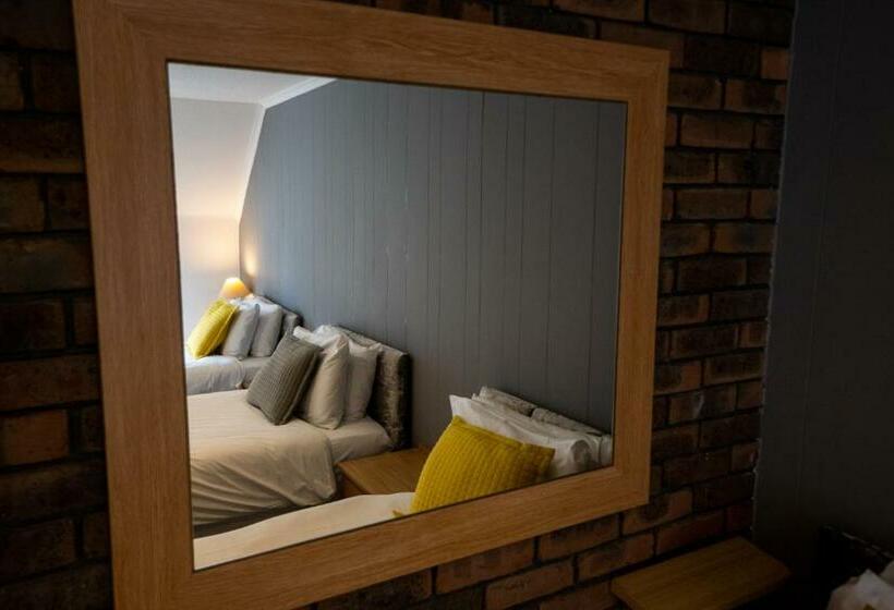 スタンダードトリプルルーム, Winchelsea Lodge