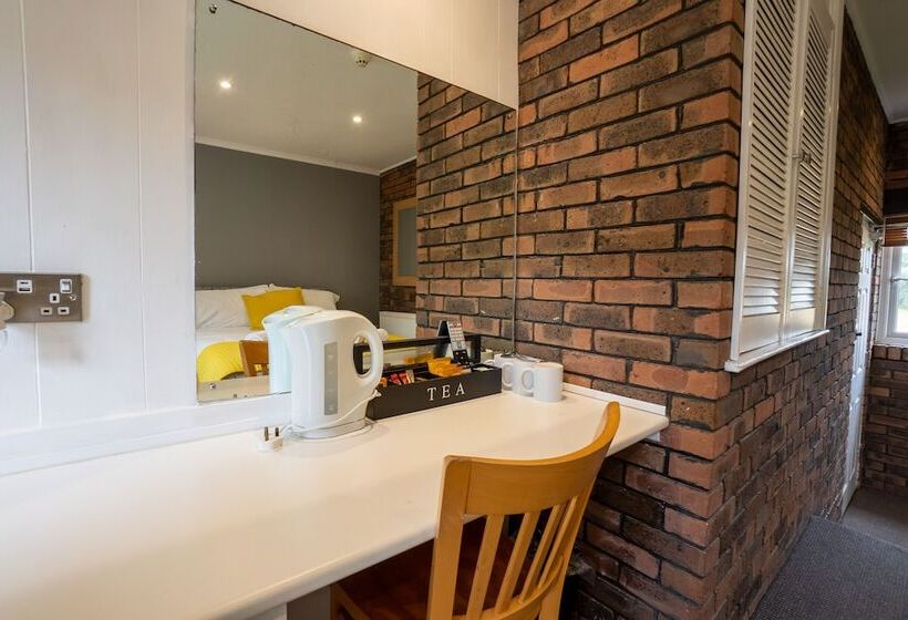 スタンダードトリプルルーム, Winchelsea Lodge