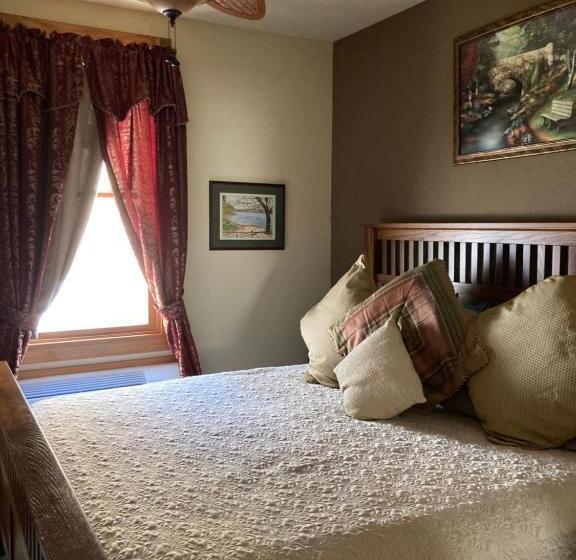 Люкс 2 Спальни, All Seasons Inn