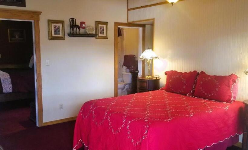 سوییت, All Seasons Inn