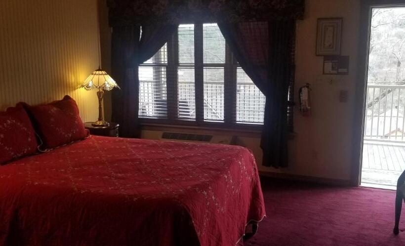 スイート, All Seasons Inn