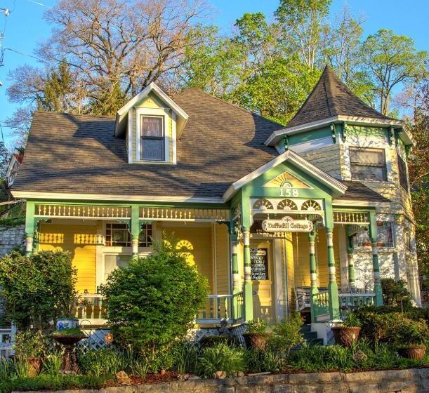 سوئیت 2 خوابه, All Seasons Inn