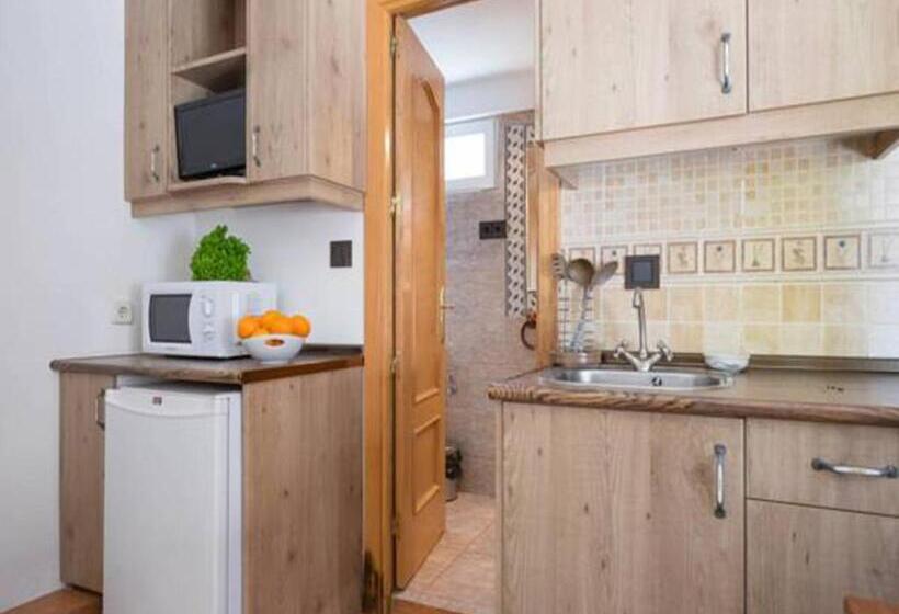 １ベッドルームアパートメント, Centro De Turismo Rural Roqueo De Chavela