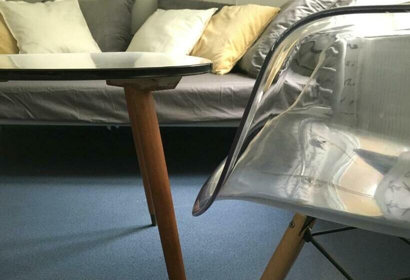 ベーシックトリプルルーム, Cloud Hostel