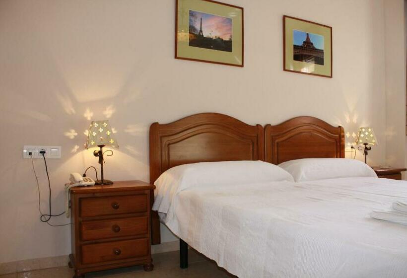 חדר סטנדרט, Hostal Carlos 2