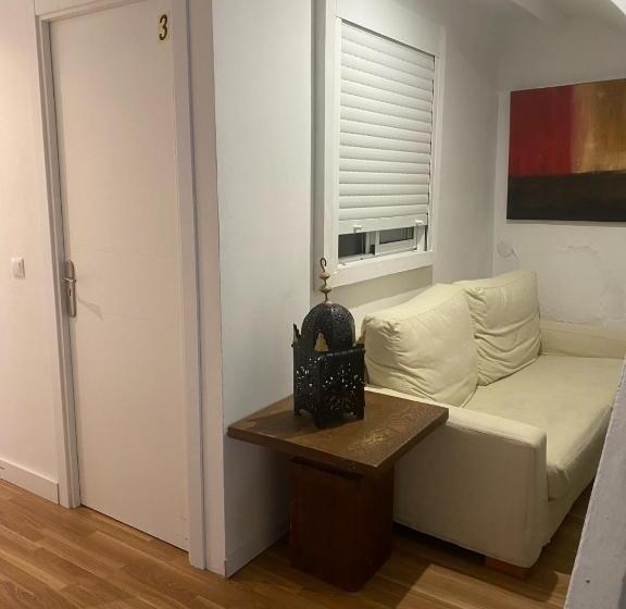 Номер Стандарт Внутренний, Hostal The Monkey Room