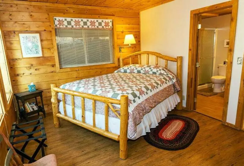 Standard-huone Puutarhanäkymä, Juneberry Lodge