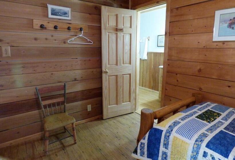 标准间, Juneberry Lodge