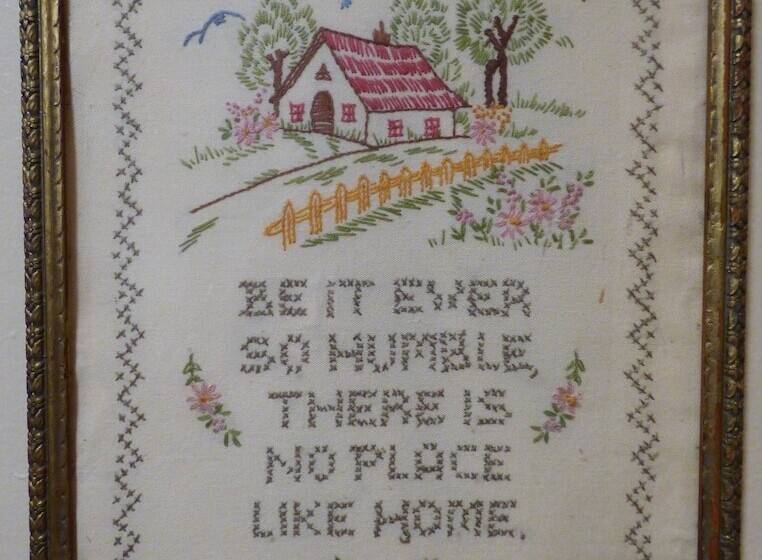 标准间, Juneberry Lodge