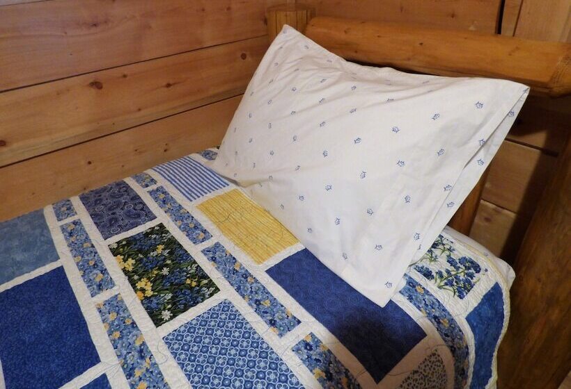 Номер Стандарт, Juneberry Lodge