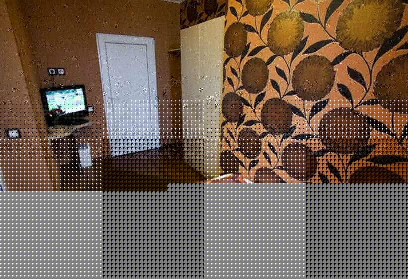 اتاق استاندارد, La Gil