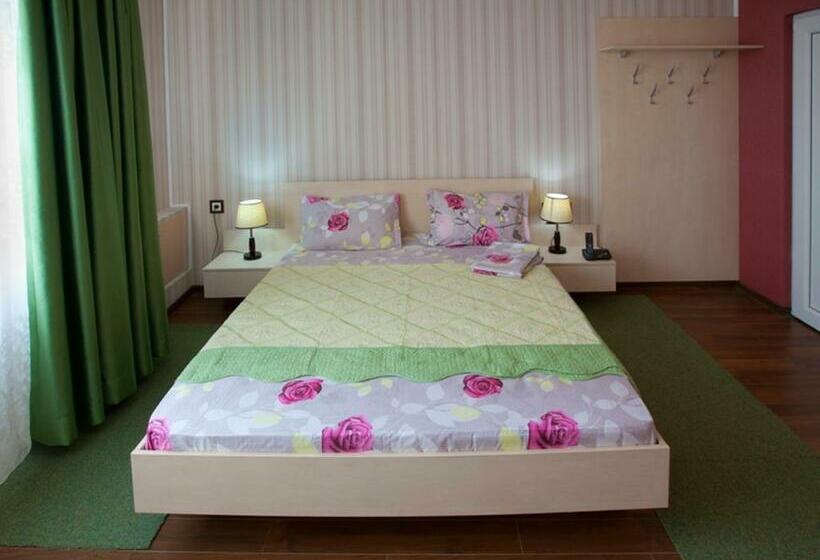 اتاق استاندارد, La Gil