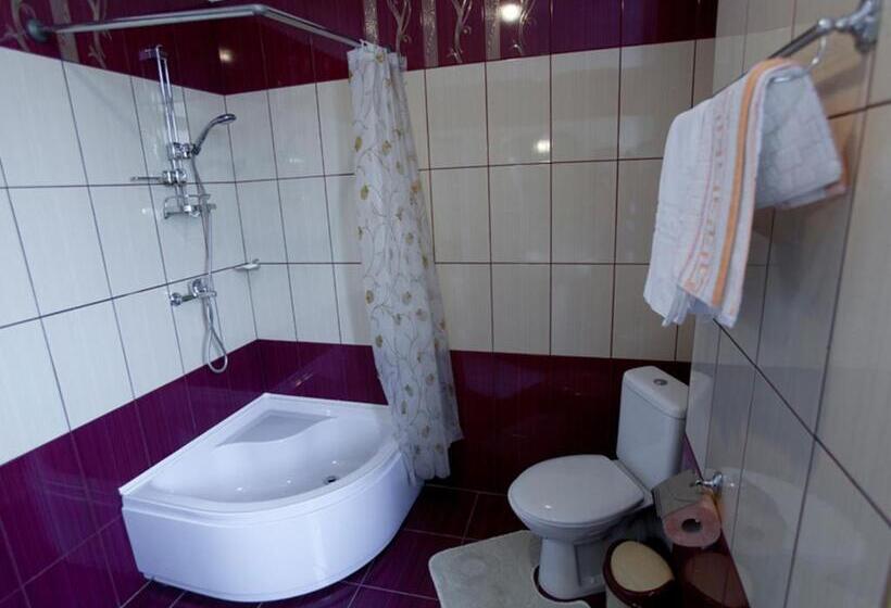 اتاق استاندارد, La Gil