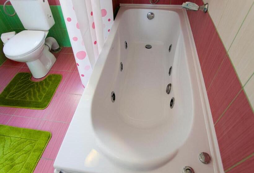 اتاق استاندارد, La Gil