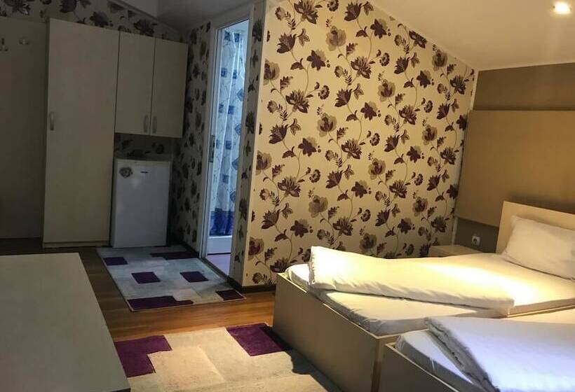 اتاق استاندارد, La Gil