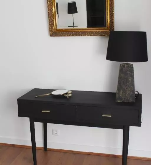 سوییت لوکس, Largo Da Se Guest House  Horigem