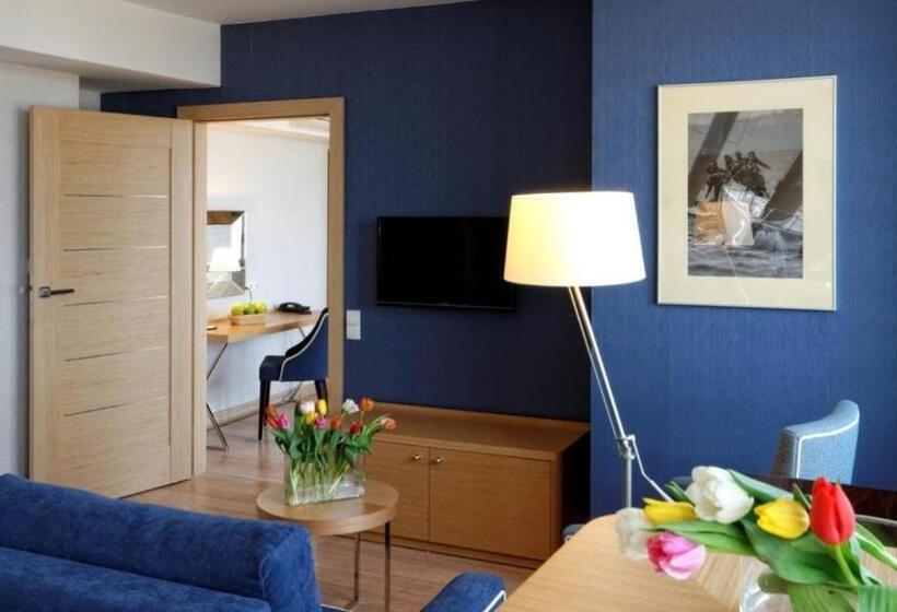 高级套房, Marina Club Old Town View