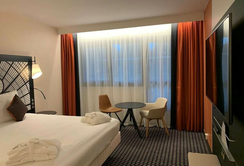 اتاق پرستیژ, Mercure Paris Porte De Versailles Expo