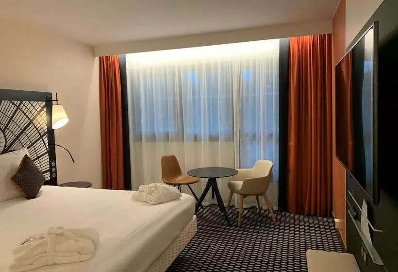 プレステージルーム, Mercure Paris Porte De Versailles Expo