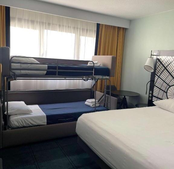 اتاق کلاسیک خانوادگی, Mercure Paris Porte De Versailles Expo