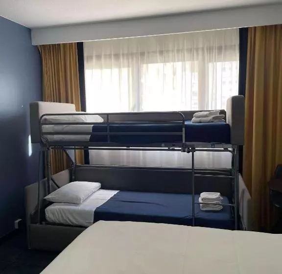 クラシックファミリールーム, Mercure Paris Porte De Versailles Expo
