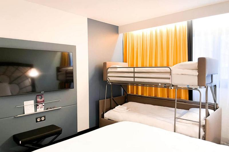 اتاق کلاسیک خانوادگی, Mercure Paris Porte De Versailles Expo