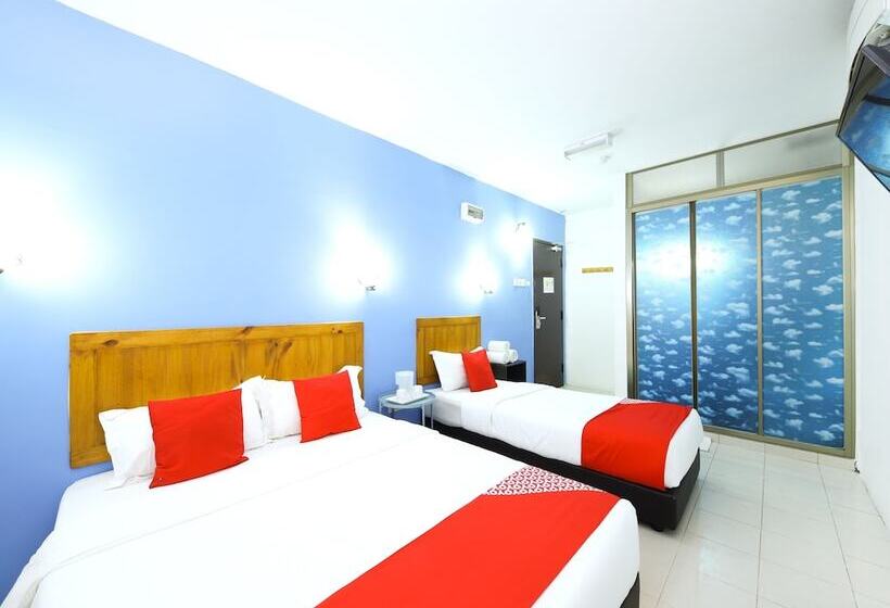 Люкс Superior, Midah Inn Puchong