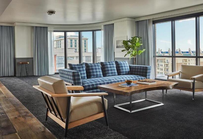 סוויטה דלוקס, Pendry San Diego