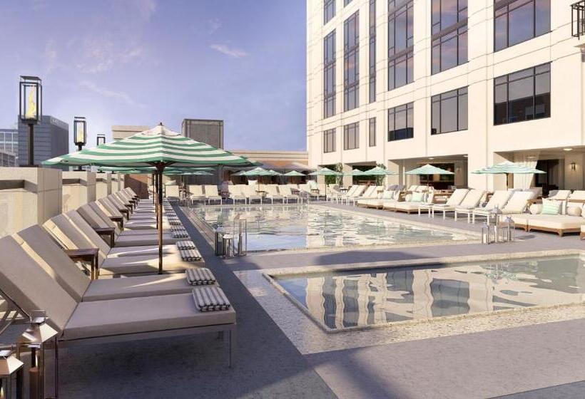 סוויטה נוף לבריכה, Pendry San Diego