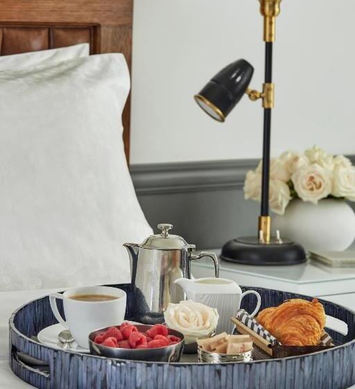 סוויטה נוף לבריכה, Pendry San Diego