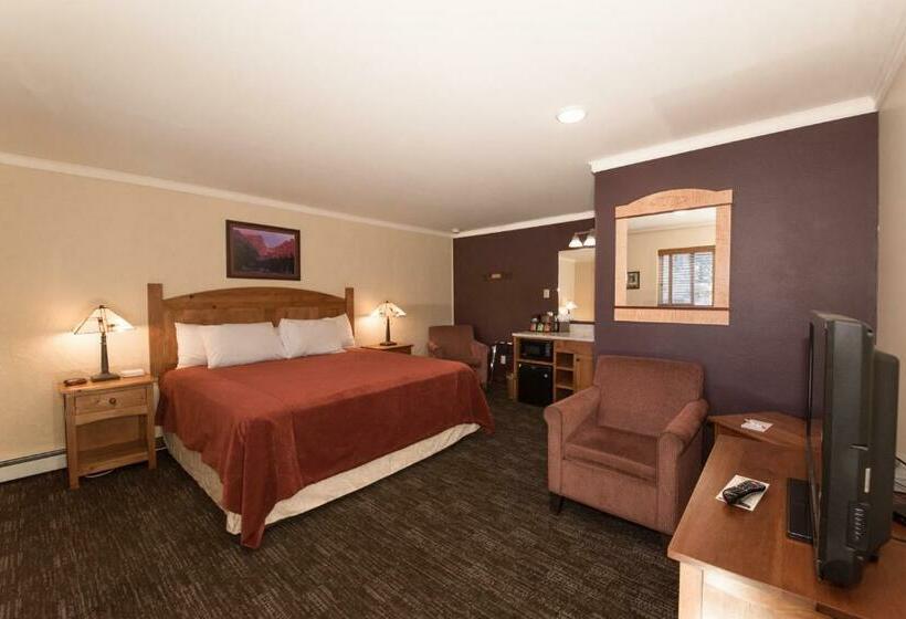 キングサイズベッドのスタンダードルーム, The Maxwell Inn