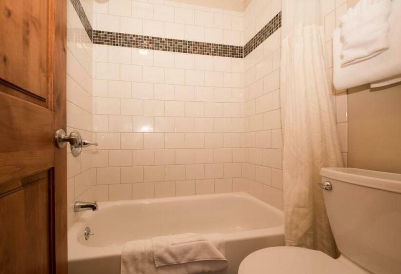 スタンダードルーム, The Maxwell Inn