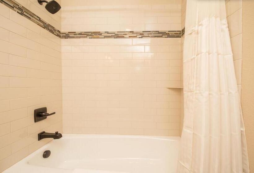 デラックスルーム, The Maxwell Inn