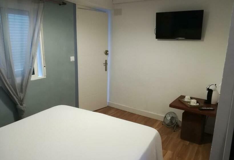 Номер Стандарт, Hostal The Monkey Room