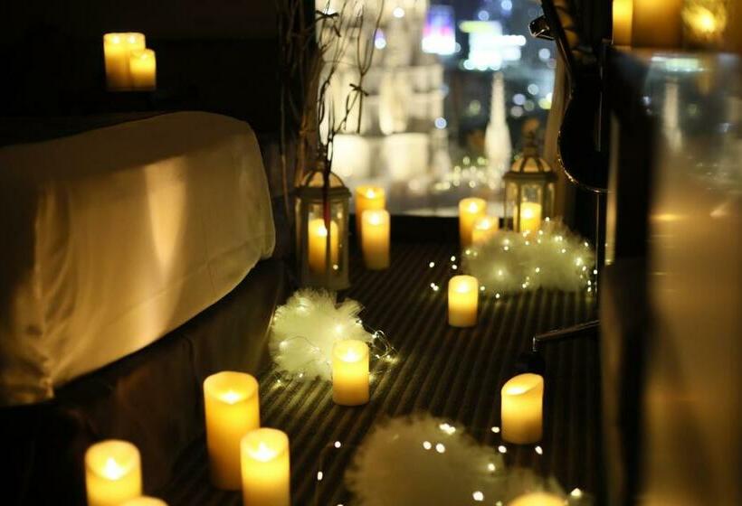 Номер Deluxe, The Strings Hotel Nagoya