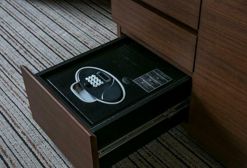 Номер Deluxe, The Strings Hotel Nagoya