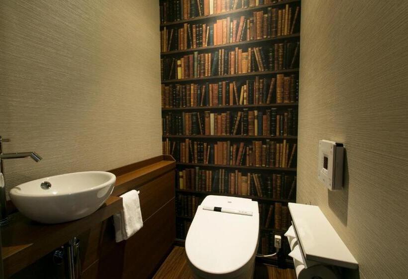 Номер Deluxe, The Strings Hotel Nagoya