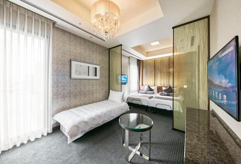 Люкс, The Strings Hotel Nagoya