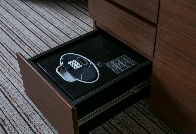 Номер Superior, The Strings Hotel Nagoya