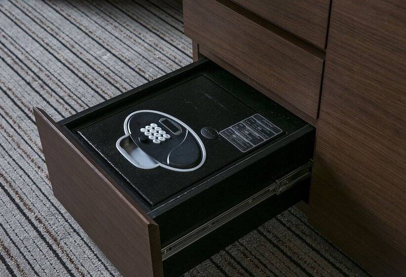 Номер Deluxe, The Strings Hotel Nagoya