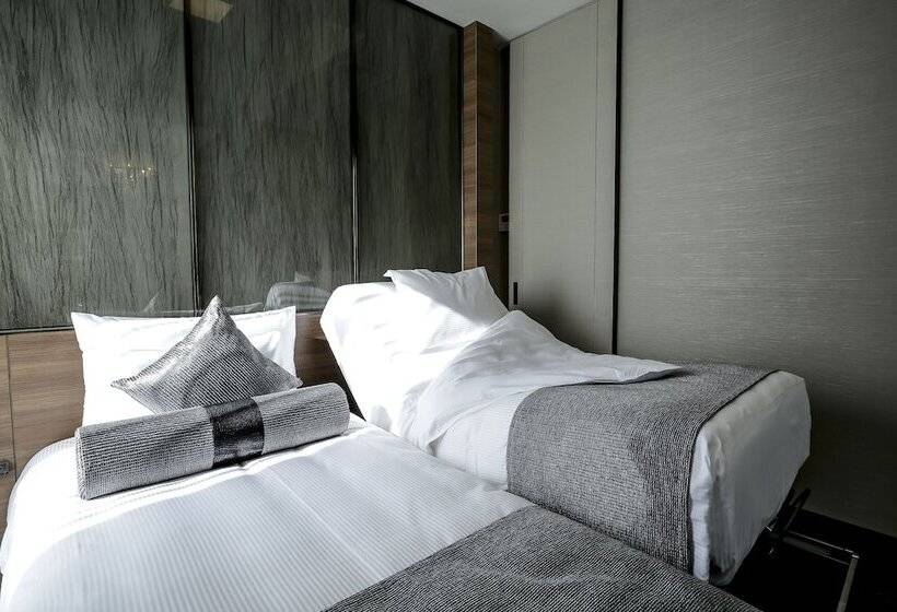 Люкс, The Strings Hotel Nagoya