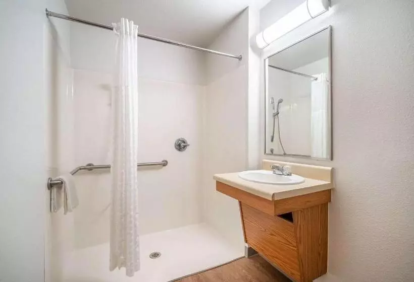 سوئیت برای معلولان, Woodspring Suites Corpus Christi