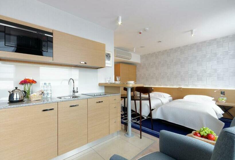 إستوديو ديلوكس, Marina Club Old Town View