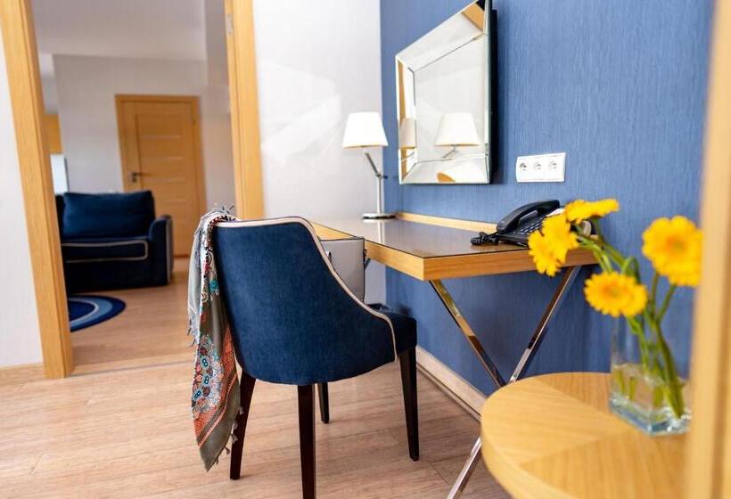 高级套房, Marina Club Old Town View