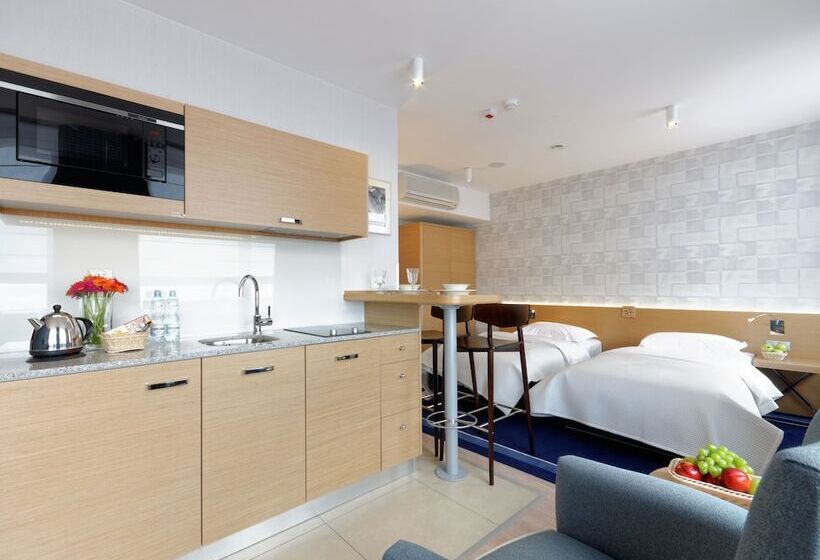 豪华工作室, Marina Club Old Town View