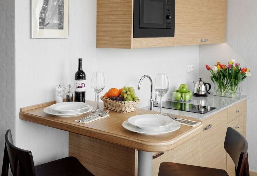 豪华工作室, Marina Club Old Town View