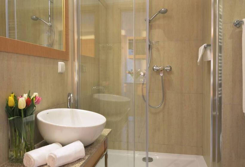 豪华工作室, Marina Club Old Town View